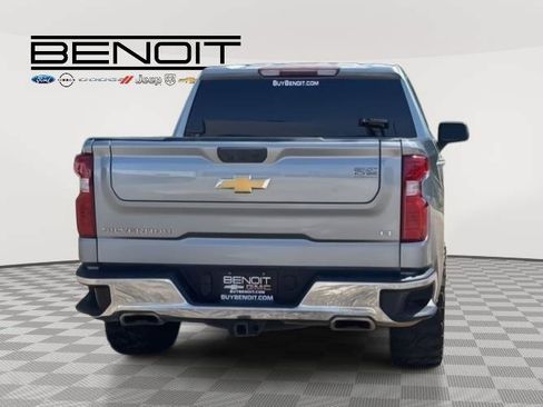 Used 2024 Chevrolet Silverado 1500 LT AWD/4WD image 6