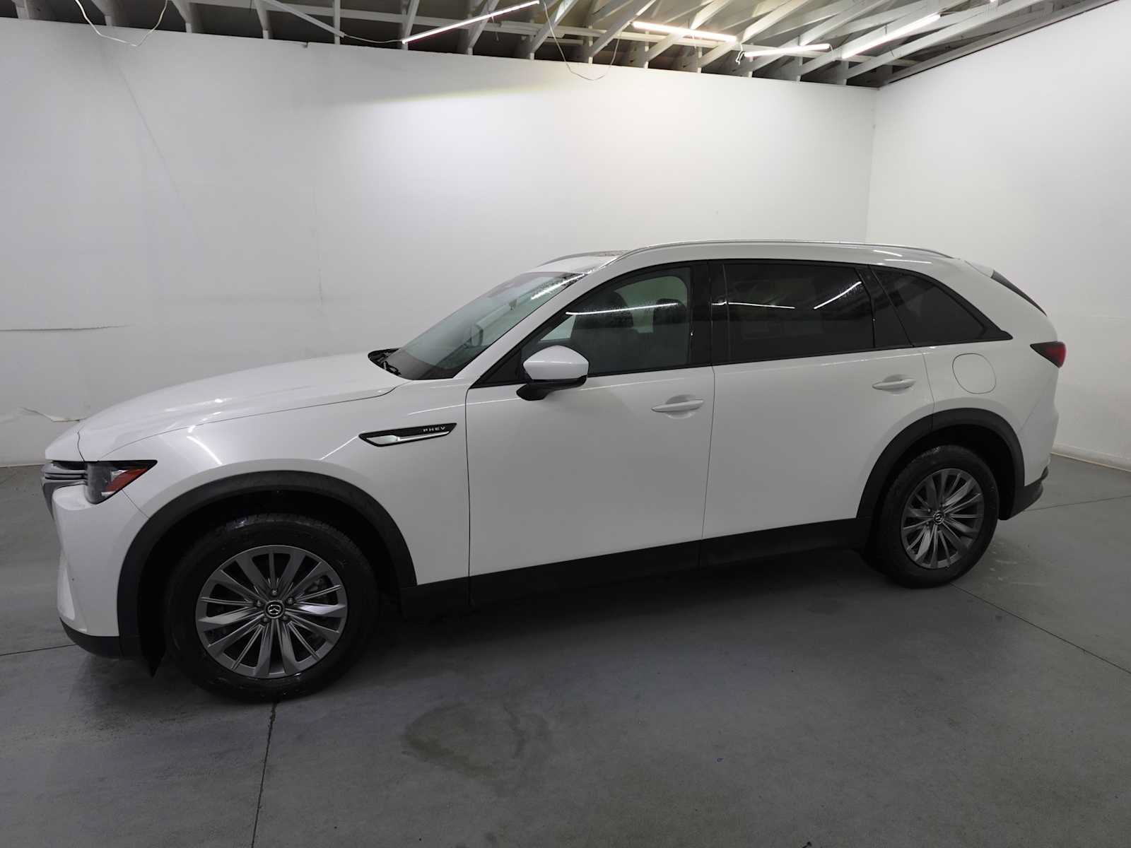 Used 2024 MAZDA CX-90 Plug-In Hybrid w/ Preferred AWD/4WD image 8
