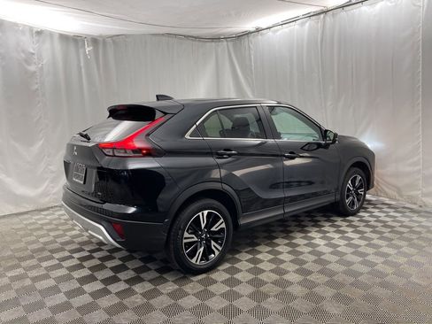Used 2024 Mitsubishi Eclipse Cross SE image 3