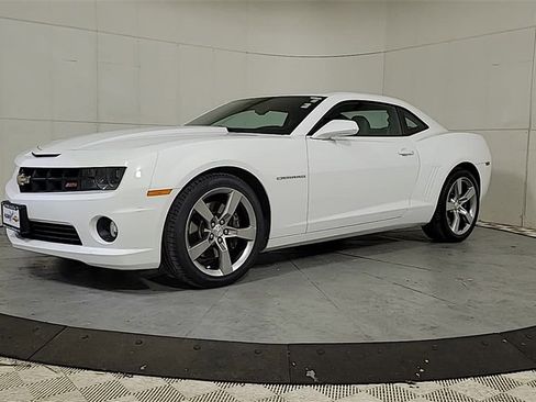 Used 2011 Chevrolet Camaro SS w/ RS Package image 4