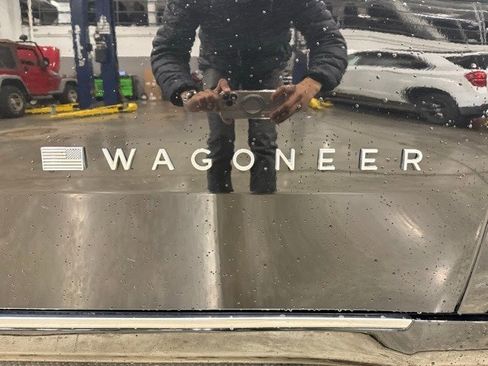 New 2025 Jeep Wagoneer Series III w/ Premium Group I image 34