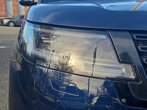 Used 2023 Land Rover Range Rover SE image 9