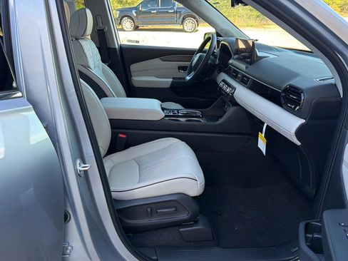 New 2026 Honda Pilot Elite image 14