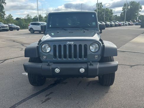 Used 2015 Jeep Wrangler Unlimited Sport w/ Quick Order Package 24S AWD/4WD image 7