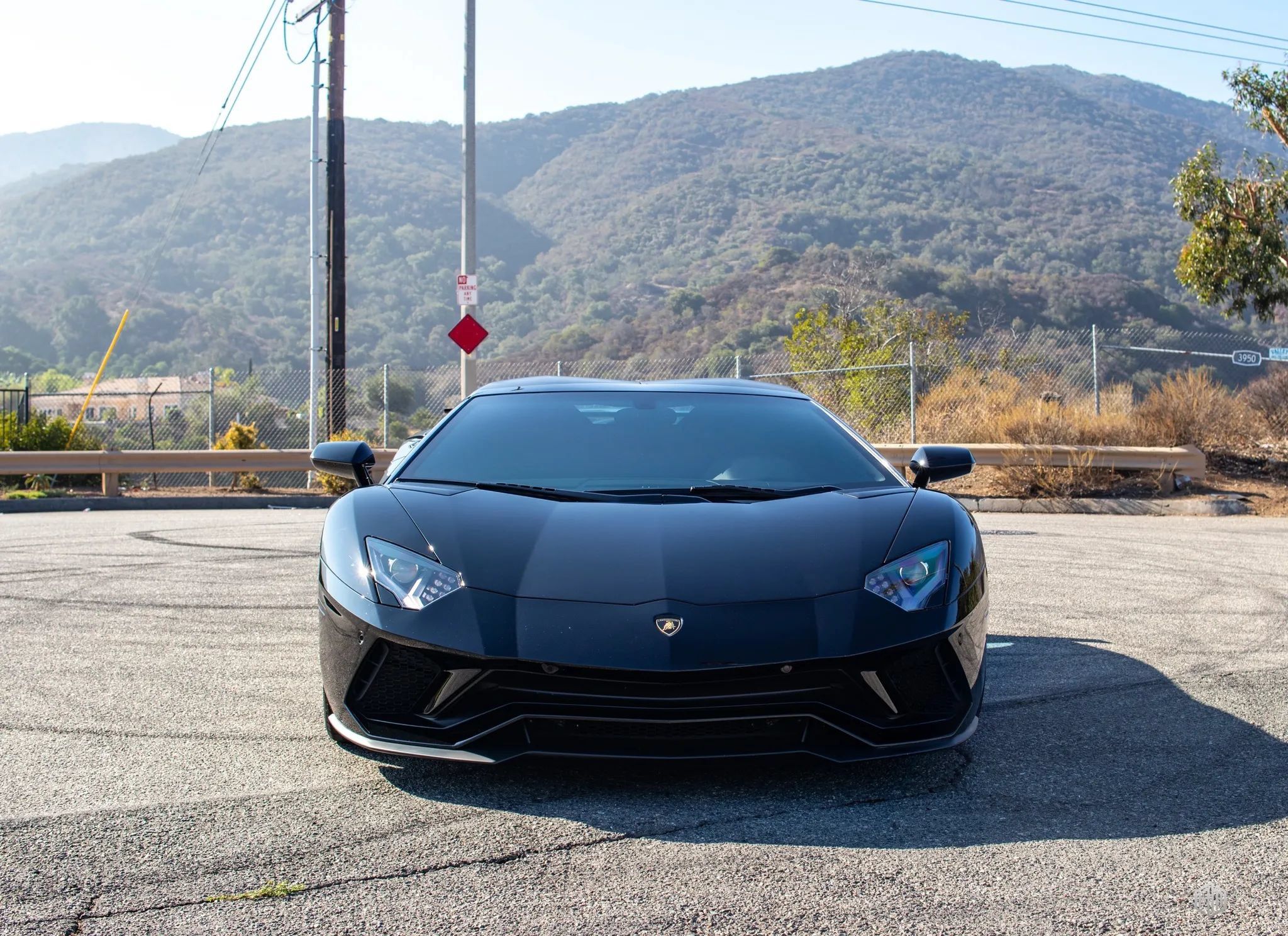 Used 2019 Lamborghini Aventador S AWD/4WD image 2