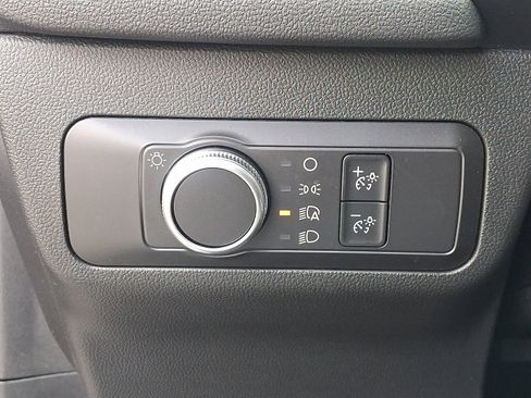 Certified 2022 Ford Escape SE AWD/4WD image 23
