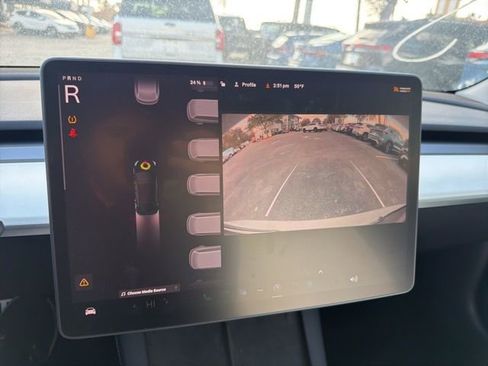 Used 2022 Tesla Model 3 Performance image 14