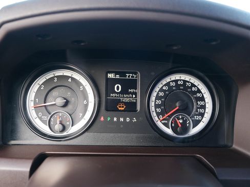 Used 2014 RAM 1500 Lone Star image 28