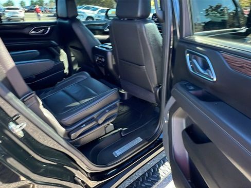 Used 2021 Chevrolet Tahoe Z71 image 20