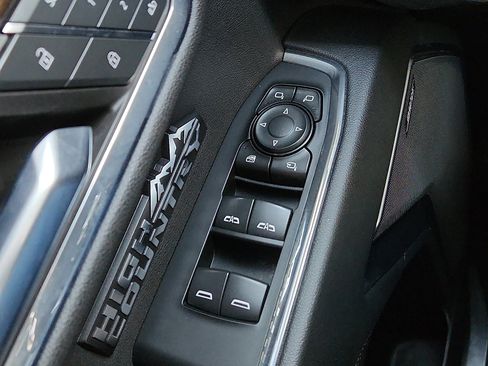 Used 2024 Chevrolet Silverado 1500 High Country w/ High Country Premium Package image 22