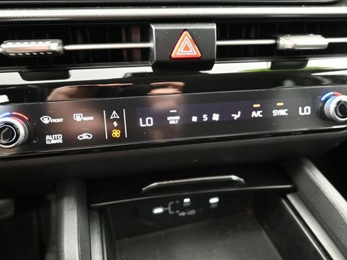 Used 2026 Kia Sportage LX FWD image 20