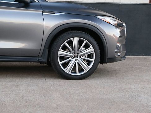 Used 2022 INFINITI QX50 Sensory image 13