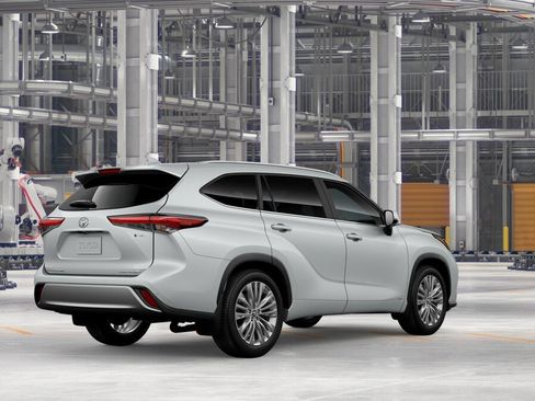 New 2026 Toyota Highlander Platinum AWD/4WD image 10