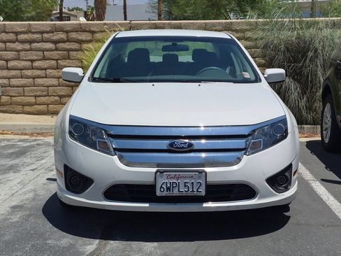 Used 2012 Ford Fusion SE FWD image 2