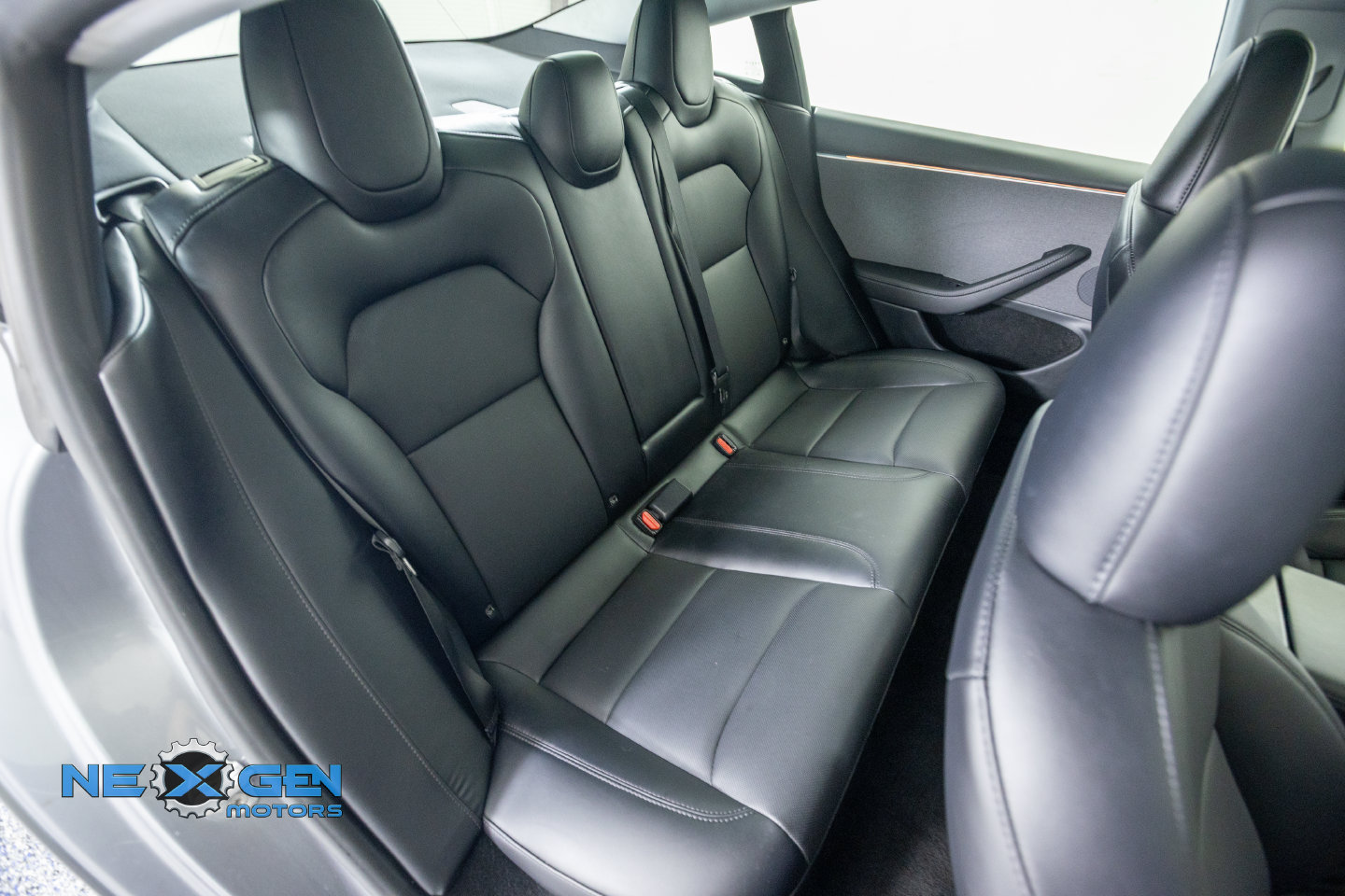 Used 2025 Tesla Model 3 Long Range RWD image 36