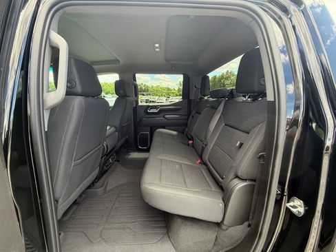 Used 2023 GMC Sierra 1500 Elevation AWD/4WD image 6