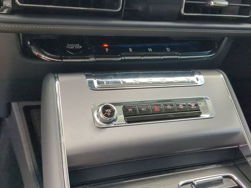 New 2025 Lincoln Aviator 2WD image 19