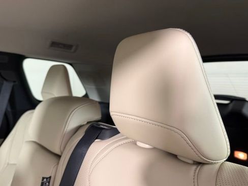 Used 2023 INFINITI QX60 Sensory w/ Cargo Package image 20