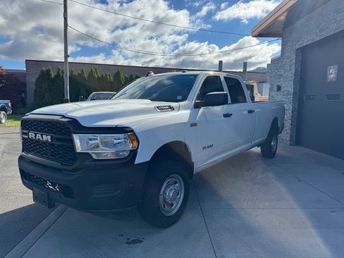 Used 2022 RAM 2500 Tradesman image 2