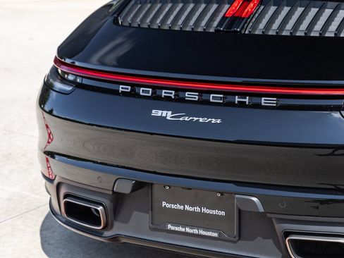 Certified 2021 Porsche 911 Carrera RWD image 14