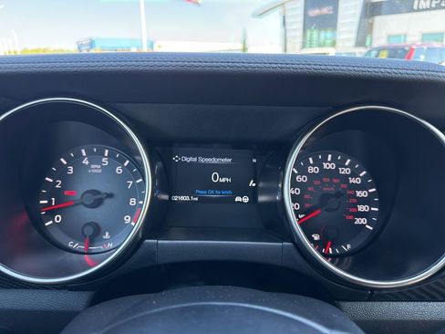 Used 2020 Ford Mustang Shelby GT350 w/ Technology Package RWD image 25