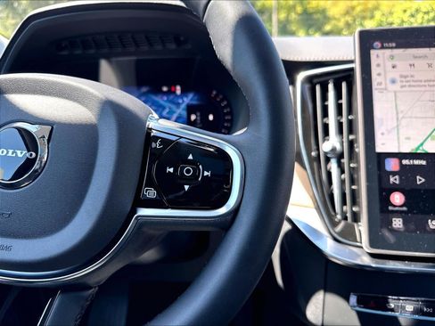 New 2026 Volvo XC90 B6 Plus w/ Protection Package AWD/4WD image 18