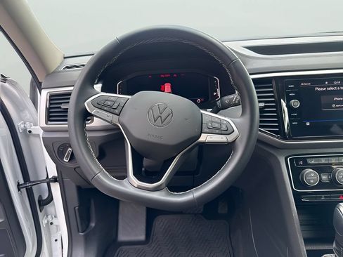 Used 2023 Volkswagen Atlas SEL AWD/4WD image 22