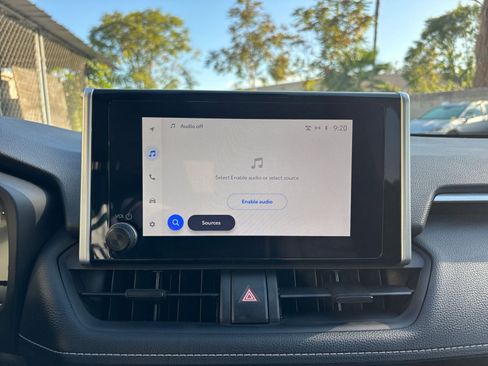 Used 2025 Toyota RAV4 XLE image 32