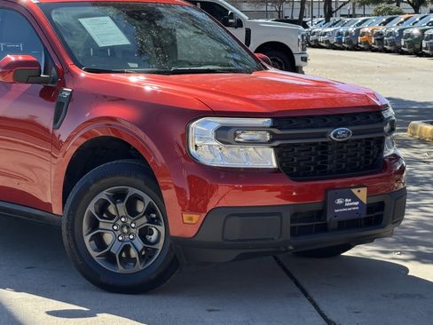 Certified 2022 Ford Maverick XLT w/ XLT Luxury Package image 2