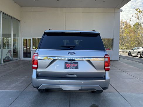 Used 2021 Ford Expedition XLT image 21