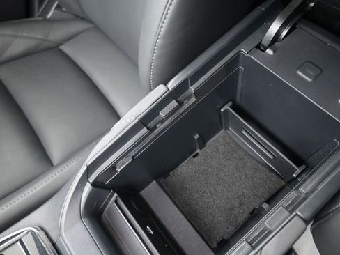 Used 2024 MAZDA CX-30 AWD 2.5 S w/ Preferred Package image 4