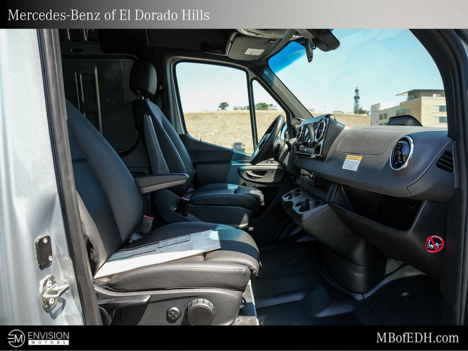 New 2025 Mercedes-Benz Sprinter 2500 image 16