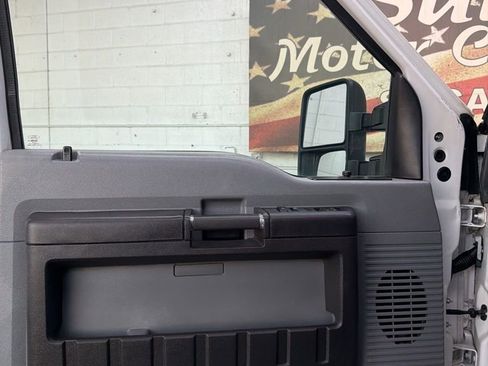 Used 2014 Ford F550 4x4 Crew Cab Super Duty image 21