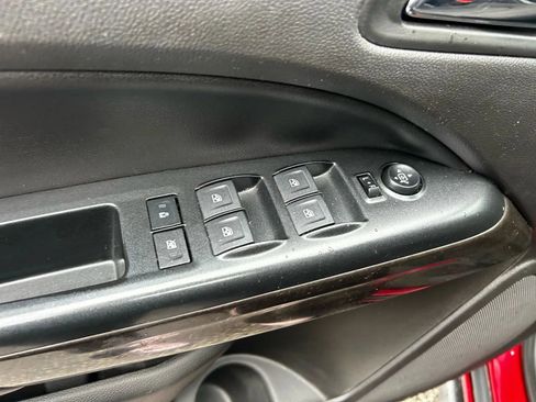 Used 2018 GMC Canyon SLE w/ SLE Convenience Package image 29