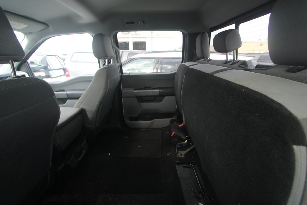 Used 2024 Ford F250 XL w/ STX Appearance Package AWD/4WD image 19