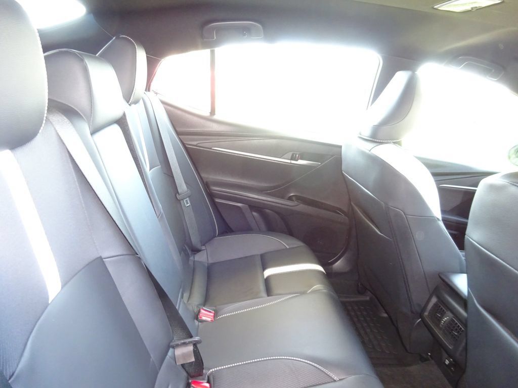 Used 2025 Toyota Camry SE FWD image 21