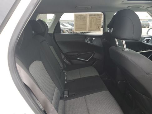 Used 2024 Kia Soul EX FWD image 52