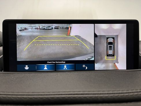 Certified 2023 Acura MDX SH-AWD w/ Advance Package image 8