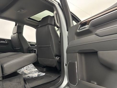 New 2026 GMC Sierra 1500 Elevation w/ Elevation Premium Package AWD/4WD image 36