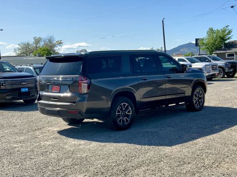 Used 2021 Chevrolet Suburban Z71 AWD/4WD image 6