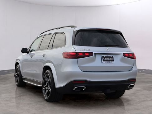 Used 2025 Mercedes-Benz GLS 450 4MATIC image 7