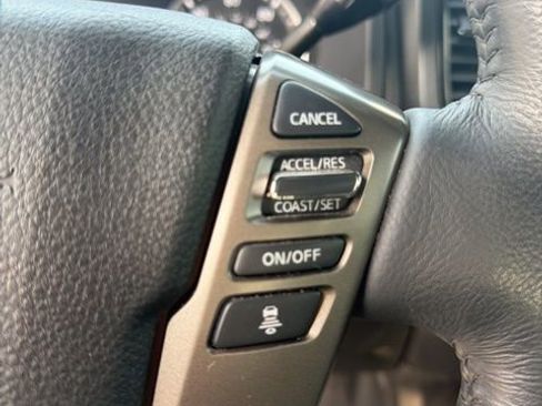 Used 2024 Nissan Titan SV w/ SV Bronze Edition Package RWD image 13