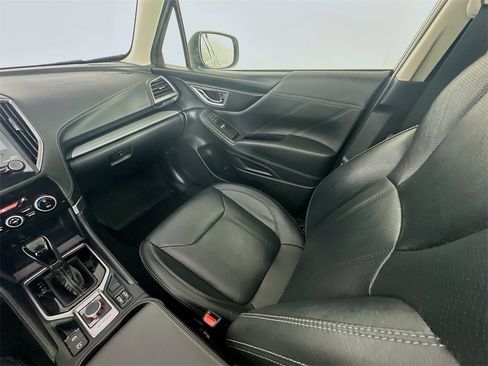 Used 2020 Subaru Forester Limited image 11