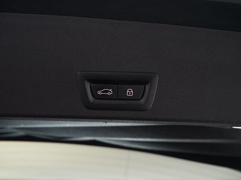 Used 2023 BMW XM AWD/4WD image 28