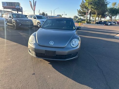 Used 2013 Volkswagen Beetle 2.5 FWD image 2