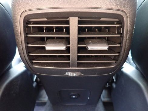 Certified 2023 Ford Escape Platinum image 19