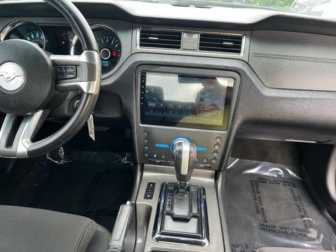 Used 2014 Ford Mustang Coupe image 28