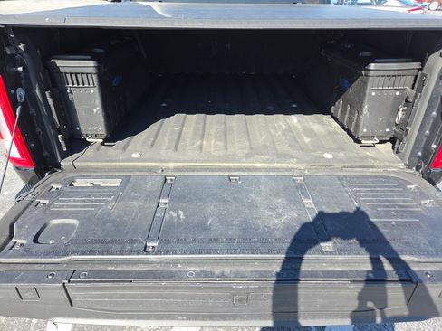 Used 2022 Ford F150 Lariat w/ Equipment Group 502A High image 31