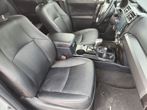 Certified 2024 Toyota 4Runner TRD Off-Road Premium image 12