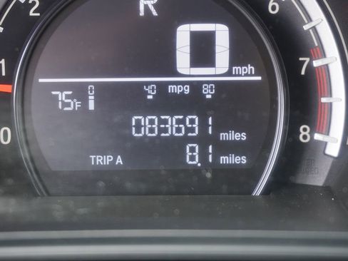 Used 2017 Honda CR-V LX image 18